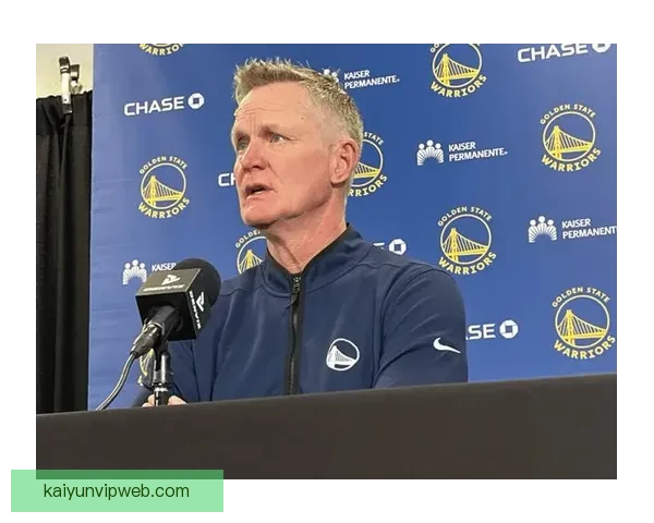 勇士下赛季可能换帅 库里希望科尔继续执教 多名助教暗示他将离开 勇士下赛季可能换帅 库里希望科尔继续执教 多名助教暗示他将离开